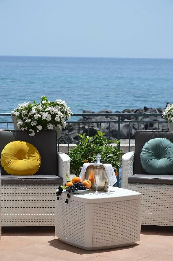 Zi Dima Apartments Giardini Naxos Italia