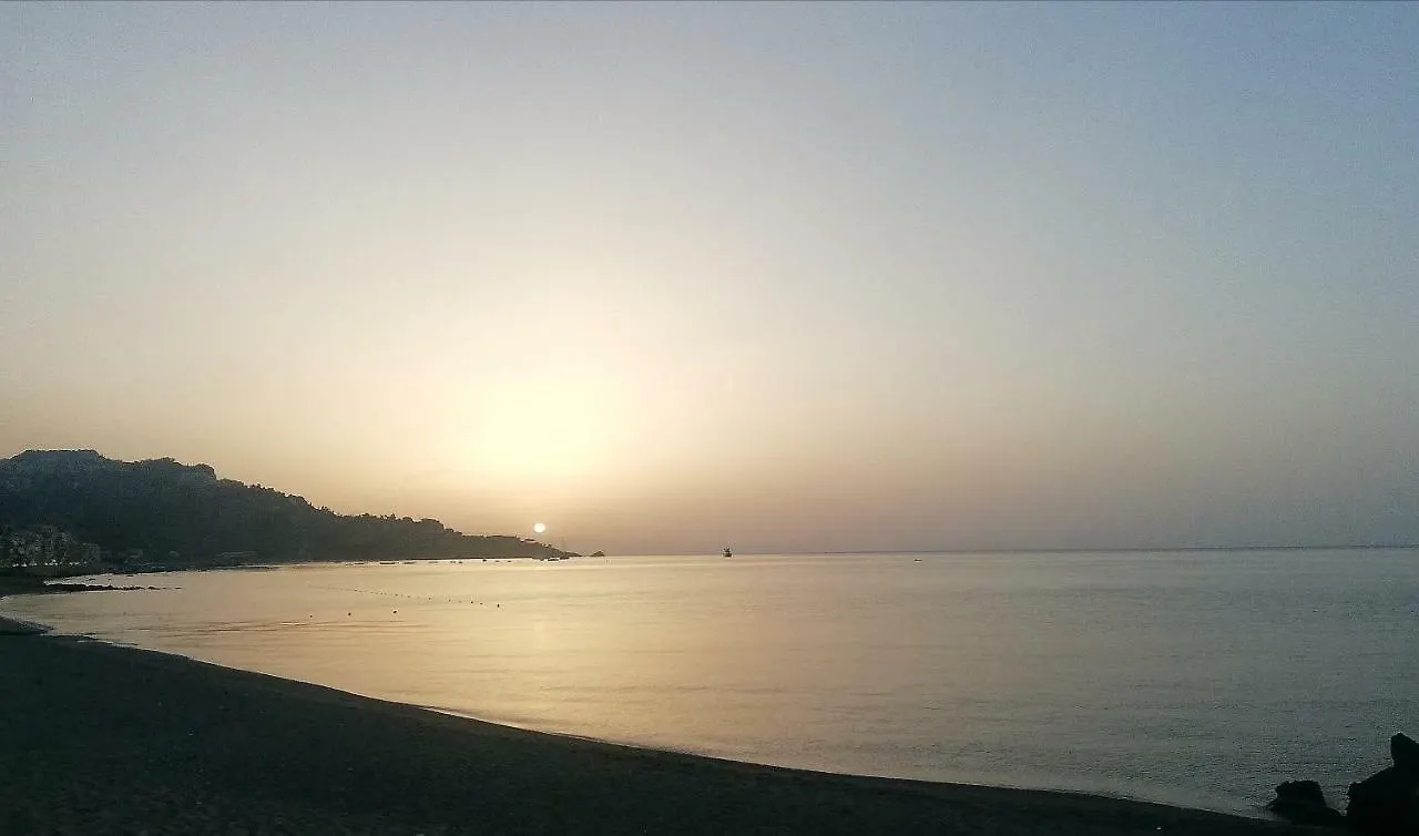 Zi Dima Apartments Giardini Naxos Italia