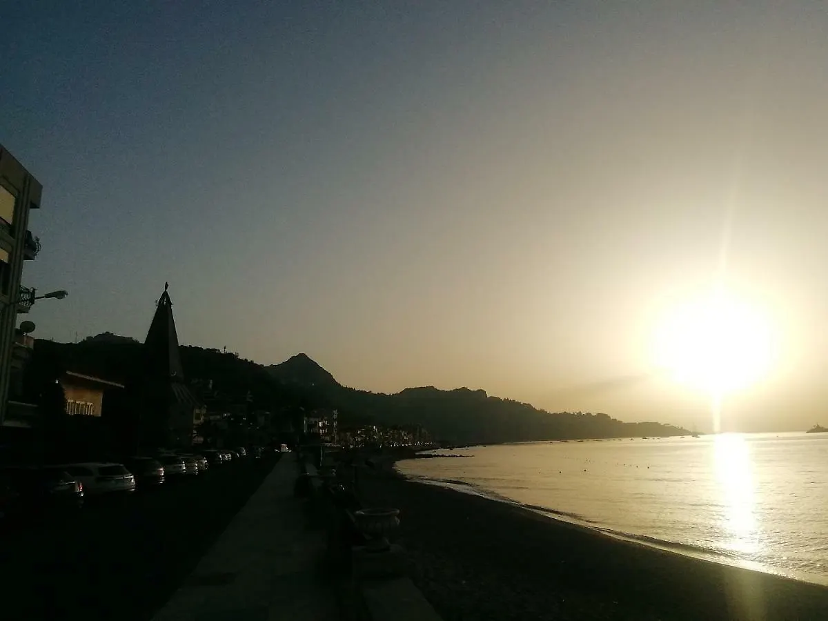 Zi Dima Apartments Giardini Naxos 0*,