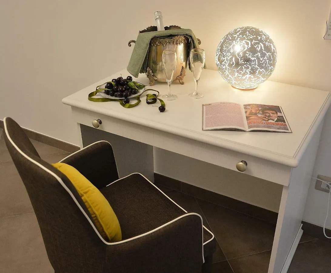 Zi Dima Apartments Giardini Naxos 0*,  Italy